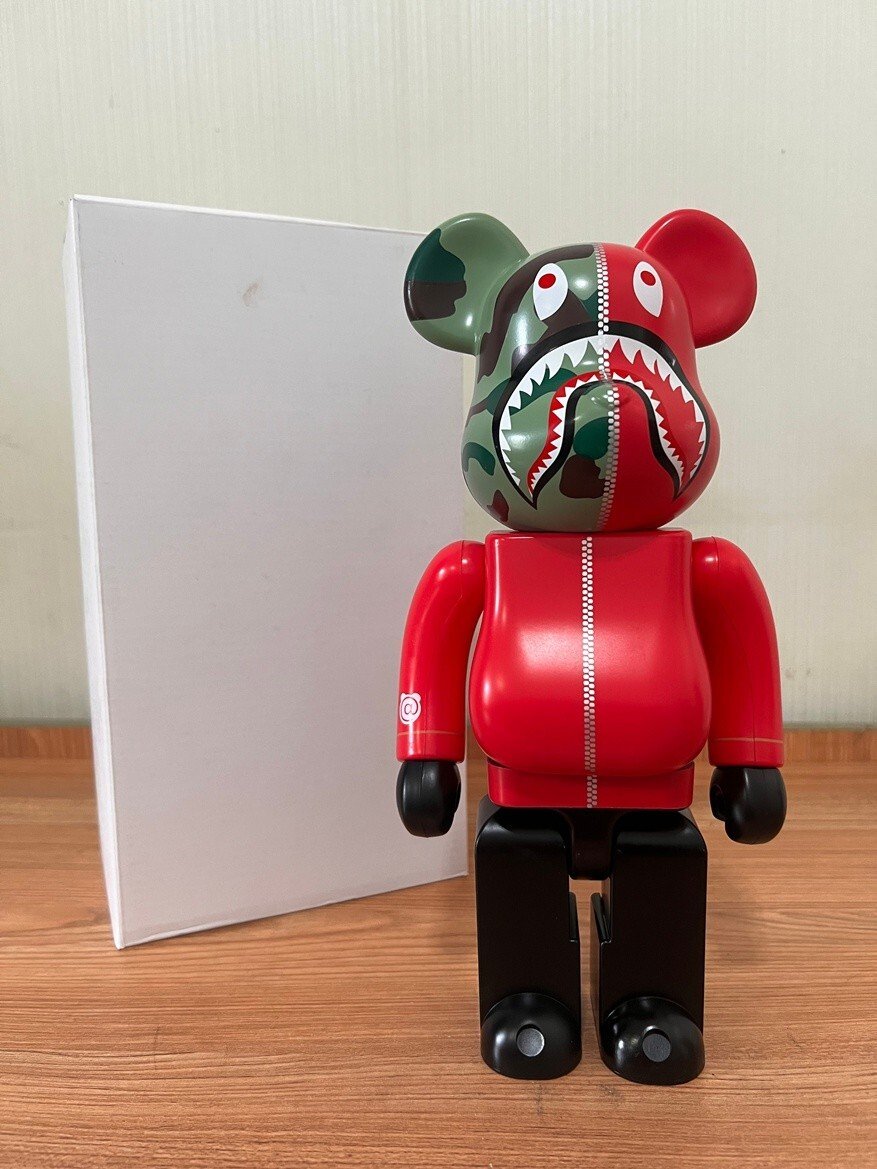 Yahoo!オークション -「1st camo shark be@rbrick」の落札相場・落札価格