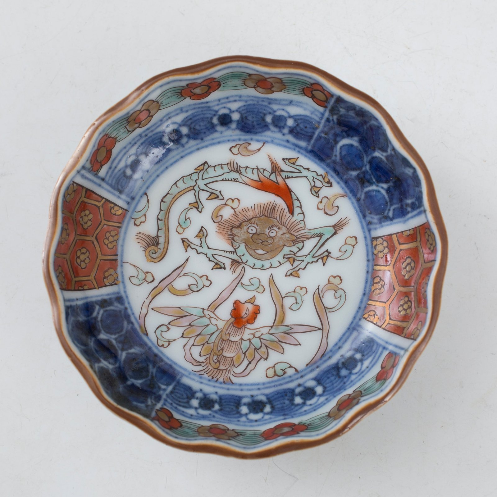 龍の飾り皿 骨董品 陶器 龍の飾り皿 骨董品 陶器 龍の