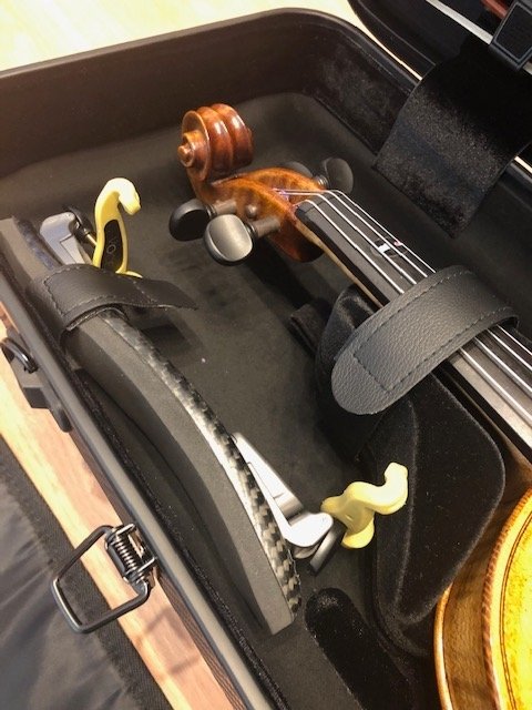 GEWAのバイオリンケースは使いやすいです！ - なんで？ どうして
