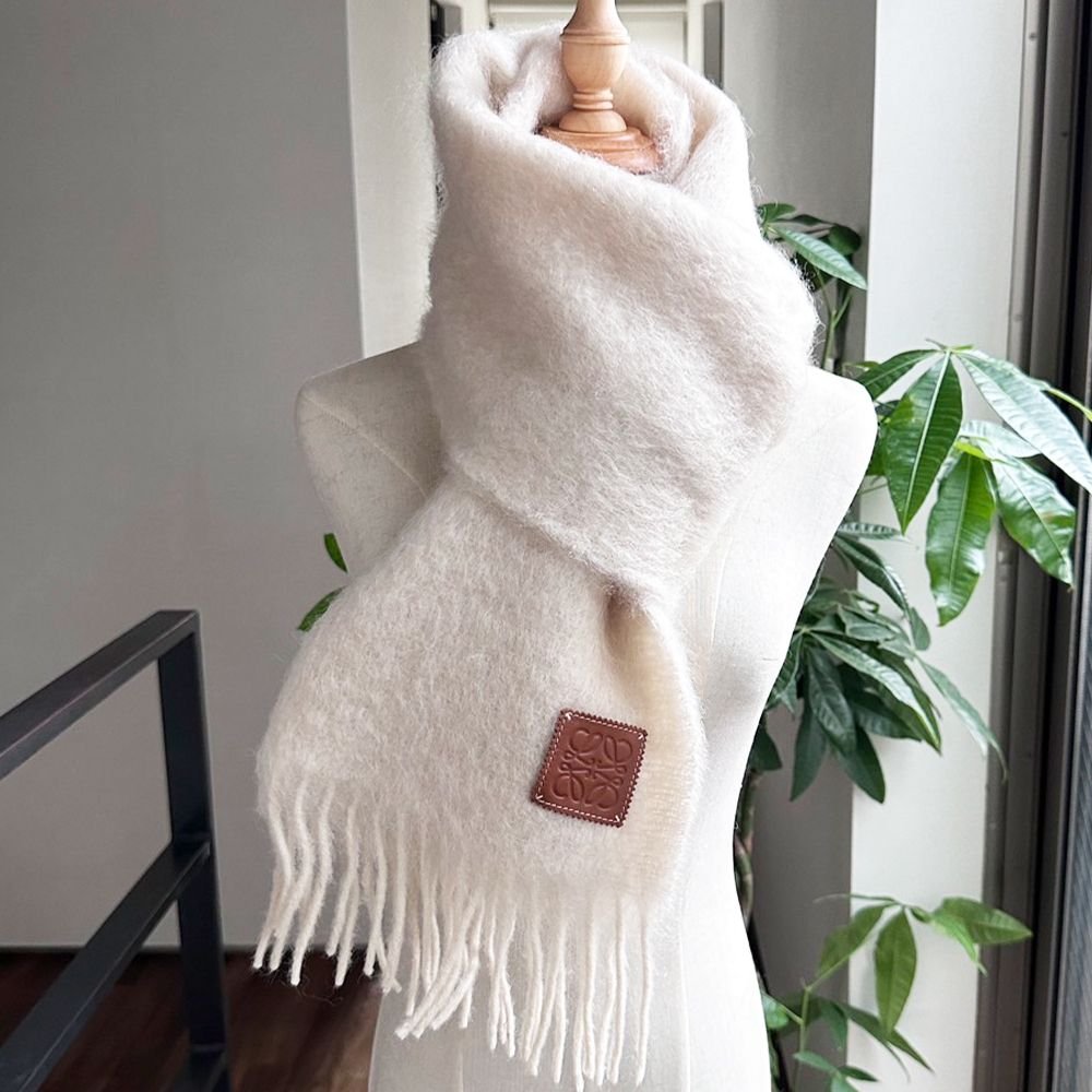 新品】loewe スカーフ（モヘア＆ウール）