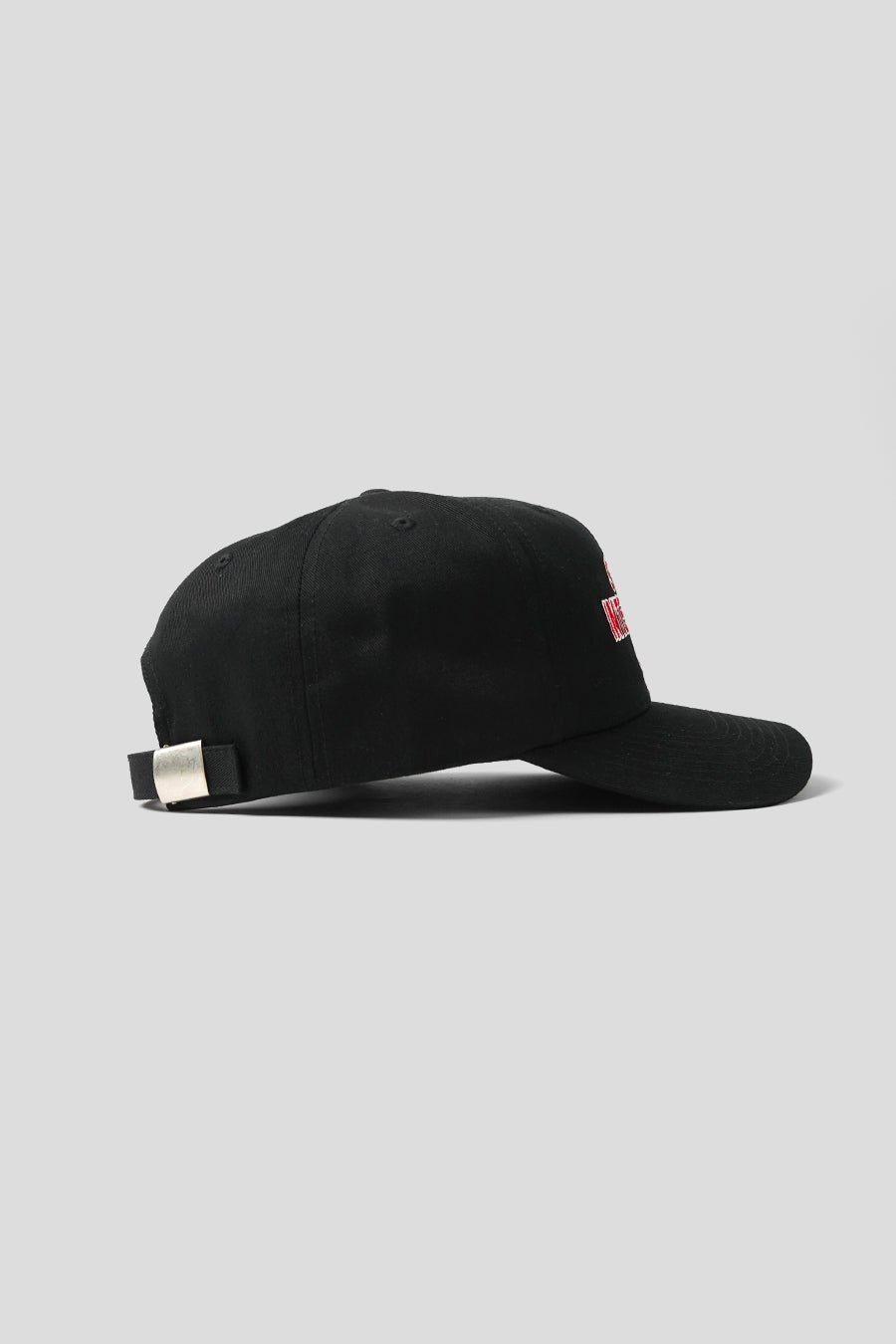 Stussy - BLACK MID-DEPTH INTERNATIONAL SPORT STRAPBACK CAP – LE