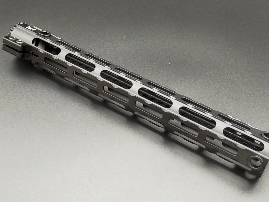 MIタイプ　M-Lok　12.5インチ　軽量化　ハンドガード　BK
