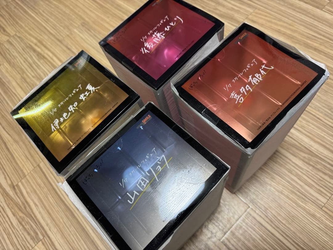 【新品未開封】グッスマ　後藤ひとりほか　フィギュア　結束バンド　外箱に一部ヨレ 新品未開封】グッスマ 後藤ひとりほか フィギュア 結束バンド 一部スレ