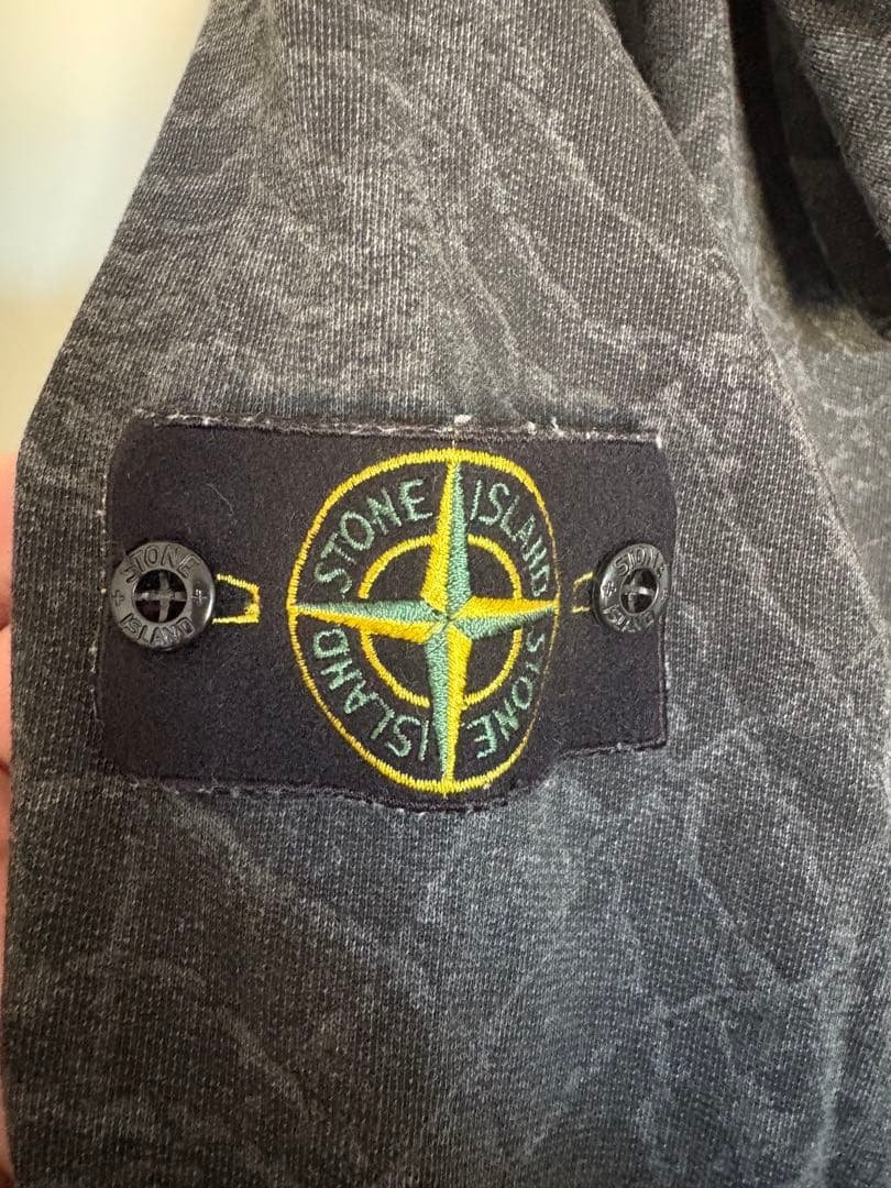 Stone  グレー フード付きパーカー