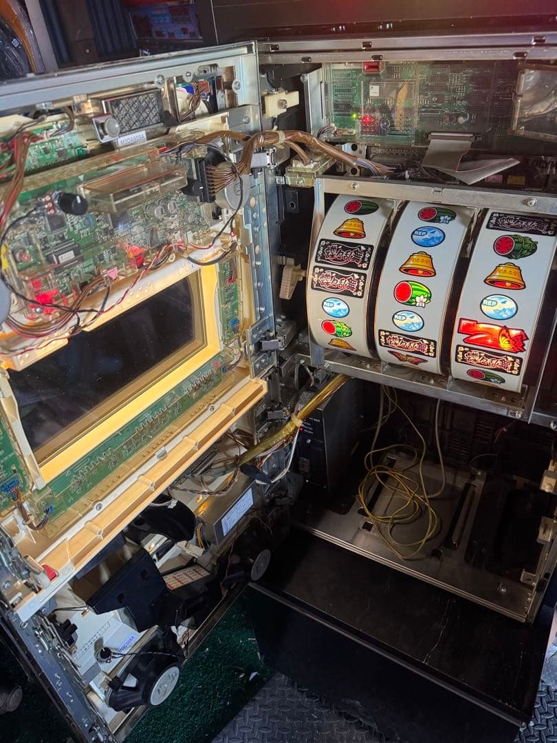 ハ*ス様 パチスロ実機 蝶々乱舞