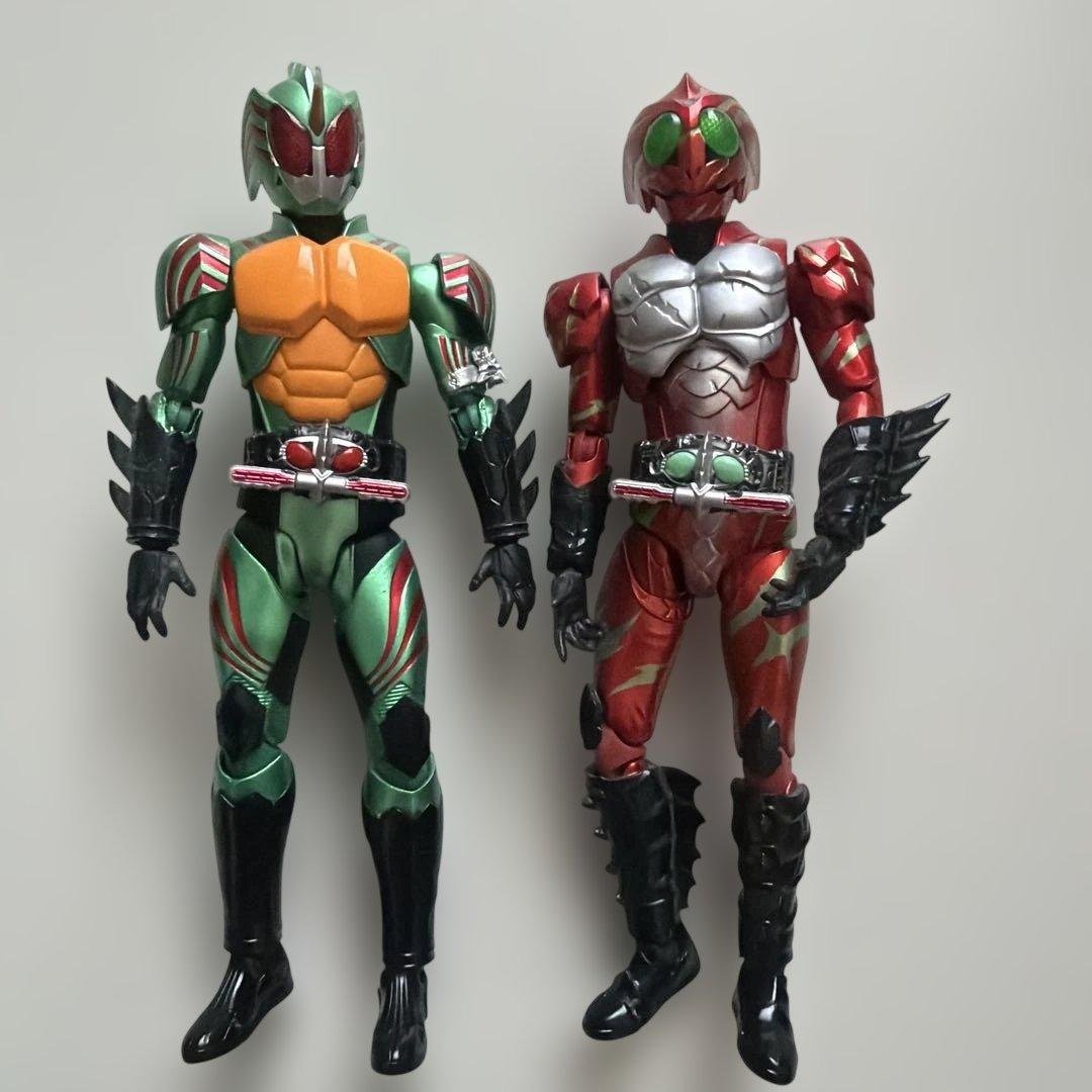 SHフィギュアーツ 仮面ライダーアマゾンズ　アマゾンオメガ、アマゾンアルファ レビュー】S.H.Figuarts 仮面ライダーアマゾンオメガ