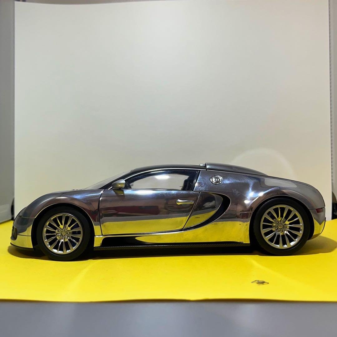 【ブラックフライデーセール】オートアート　1/18 ブガッティ ヴェイロン